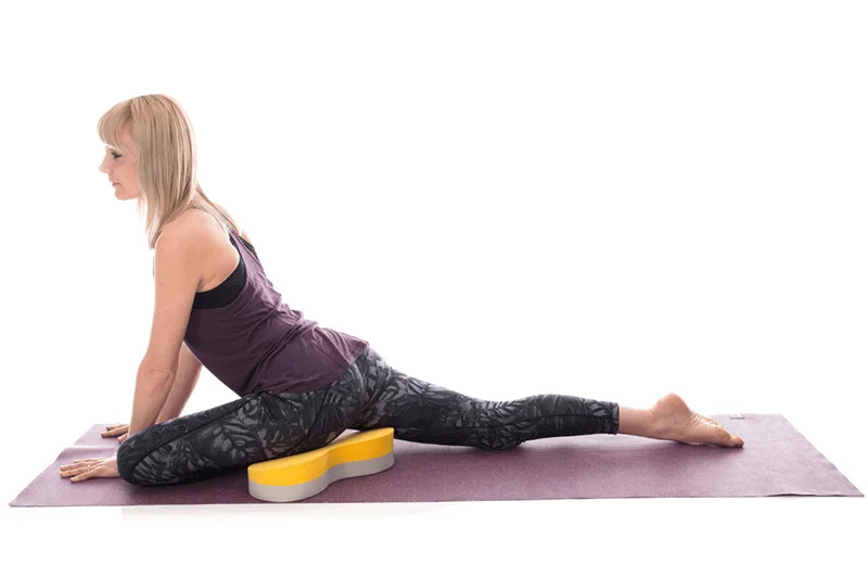 Hướng dẫn thực hành tư thế Bồ Câu (Eka Pada Rajakapotasana)