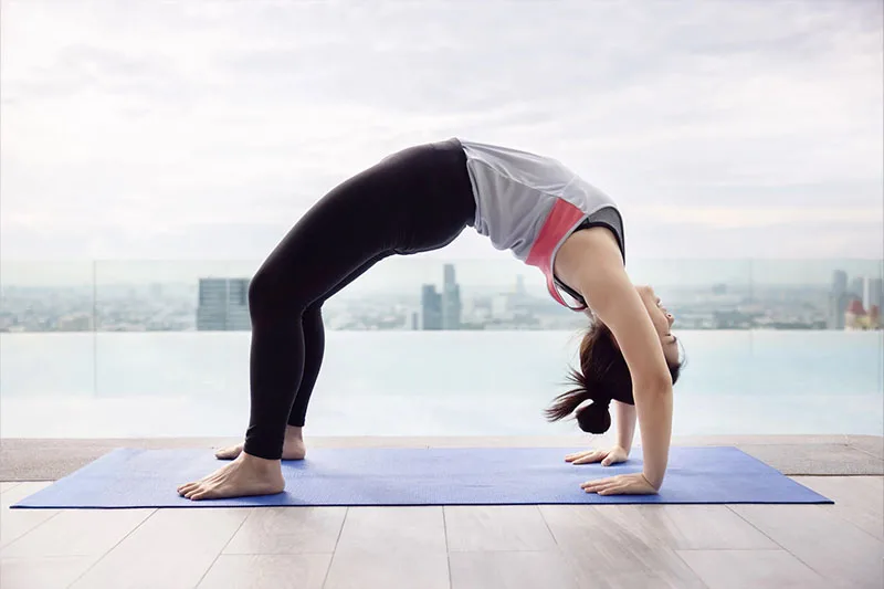 Urdhva Dhanurasana, hay Tư thế Bánh Xe