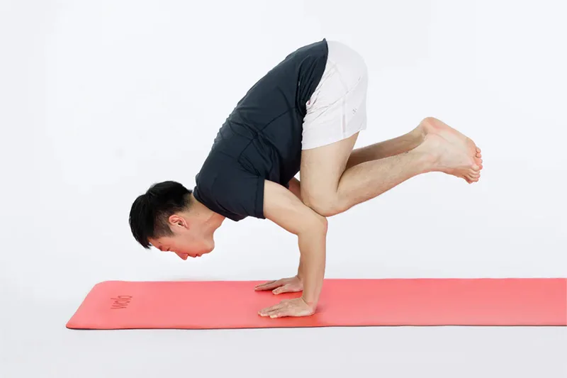 Các lỗi thường gặp phải khi thực hiện Tư thế Con Quạ và cách khắc phục