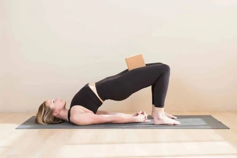 Các biến thể và điều chỉnh của tư thế Cây Cầu