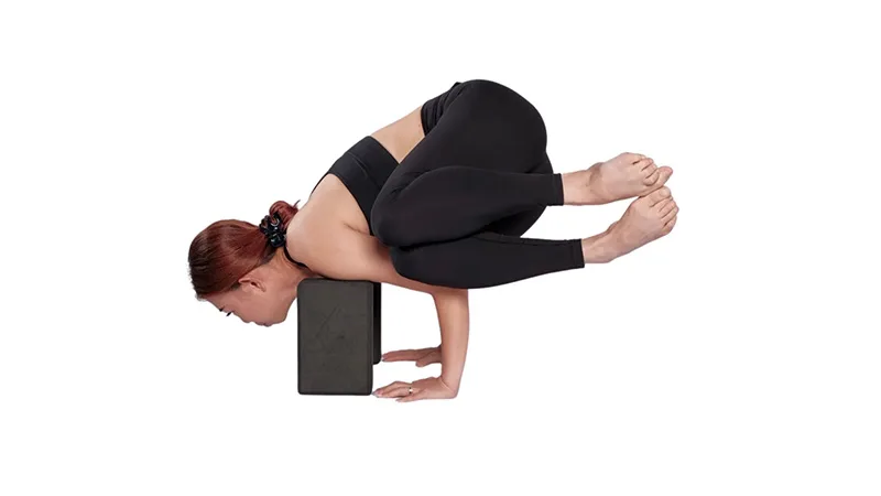 Biến thể & Dụng cụ hỗ trợ khi thực hiện tư thế quạ 1 bên