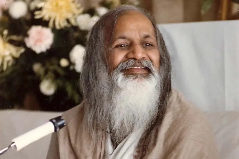 Maharishi Mahesh Yog là cha đẻ của thiền siêu việt
