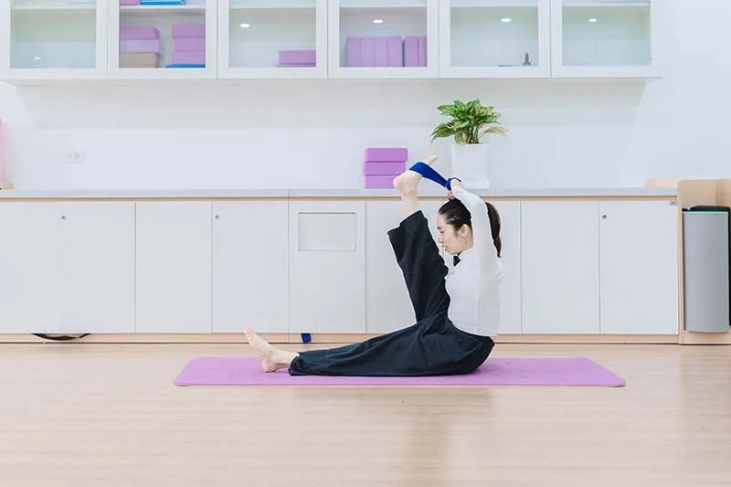 Giải phẫu học Yoga cho Huấn luyện viên & Nghiên cứu chuyên sâu
