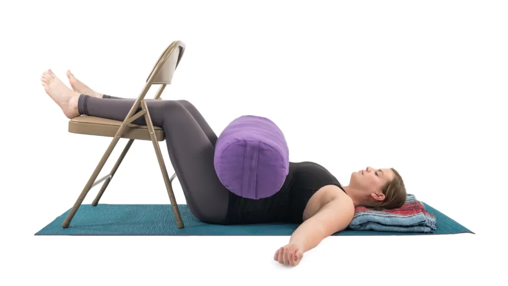 Tư thế Chân đặt trên Ghế