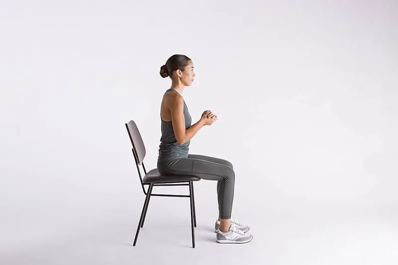 Tư thế Nâng chân Duỗi gối Ngồi (Seated Leg Extension)